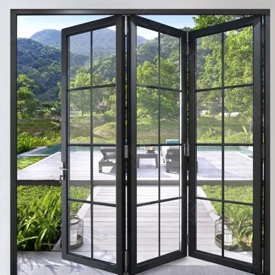 Cửa kính biệt thự